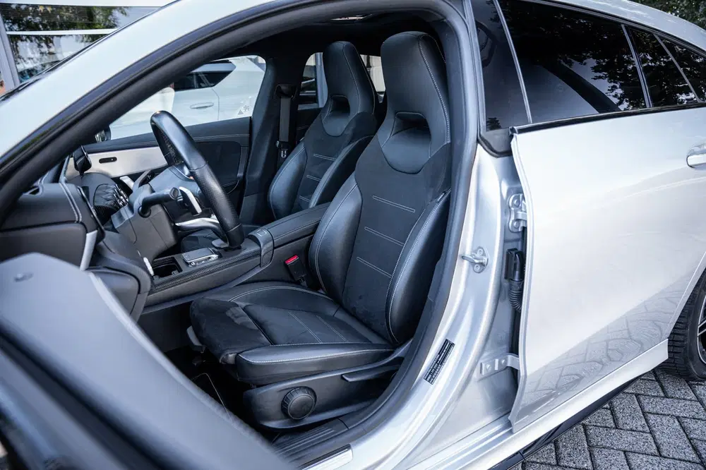 Mercedes-Benz CLA 250 e Premium Plus uit 2020, foto 14
