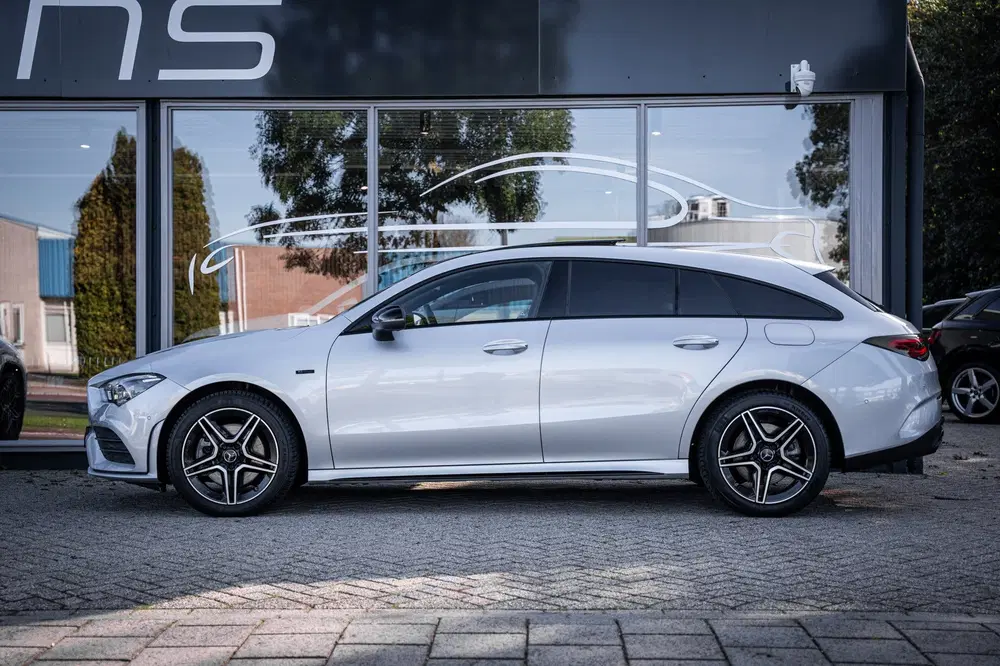 Mercedes-Benz CLA 250 e Premium Plus uit 2020, foto 8