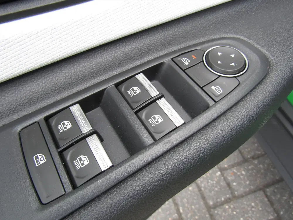 Renault 5 40kWh 120pk urban range Evolution uit 2026, foto 7