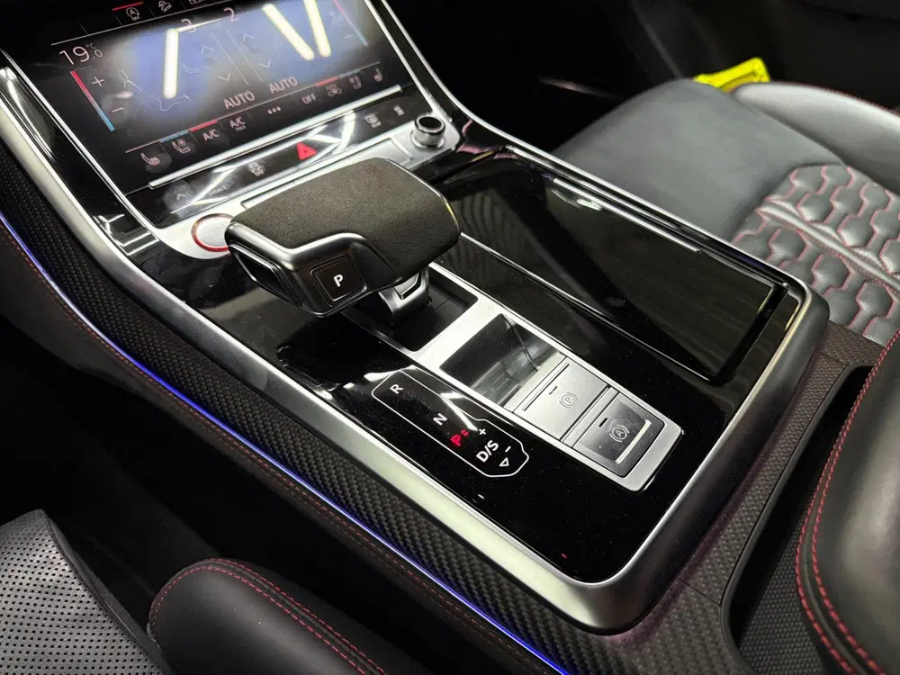 Audi RS Q8 4.0 TFSI RS quattro PRIOR DEGISN WIDEBODY uit 2020, foto 13