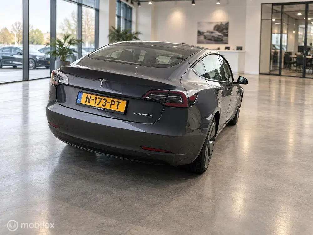 Tesla Model 3 Long Range AWD 75kWh uit 2021, foto 11