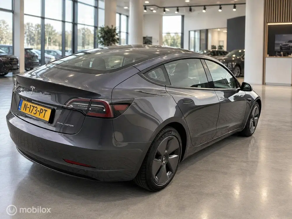 Tesla Model 3 Long Range AWD 75kWh uit 2021, foto 12