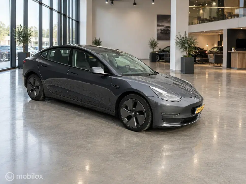 Tesla Model 3 Long Range AWD 75kWh uit 2021, foto 15