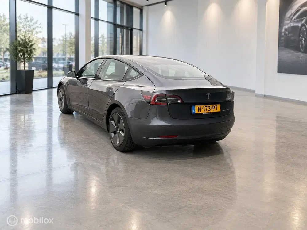 Tesla Model 3 Long Range AWD 75kWh uit 2021, foto 8