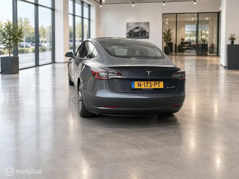 Tesla Model 3 Long Range AWD 75kWh uit 2021, foto 9