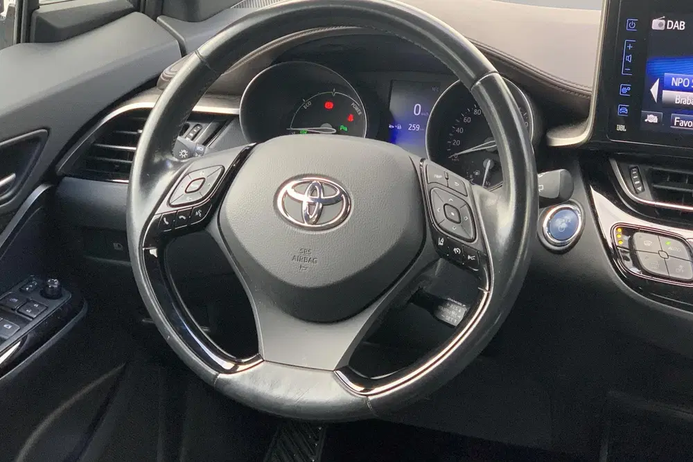 Toyota C-HR 1.8 Hybrid Executive uit 2019, foto 11
