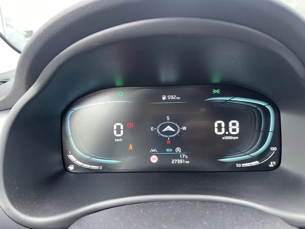 Kia Stonic 1.0 T-GDi MHEV DynamicLine Navigatie uit 2024, foto 13