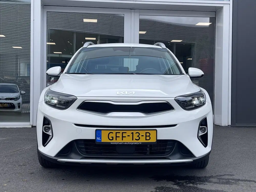 Kia Stonic 1.0 T-GDi MHEV DynamicLine Navigatie uit 2024, foto 2