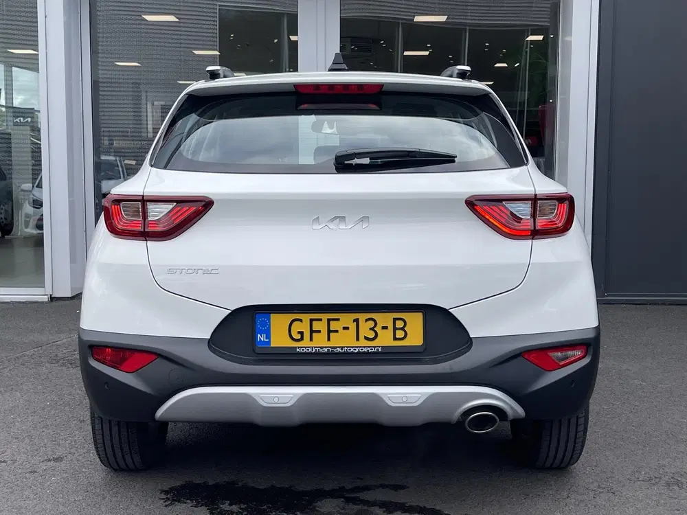Kia Stonic 1.0 T-GDi MHEV DynamicLine Navigatie uit 2024, foto 3