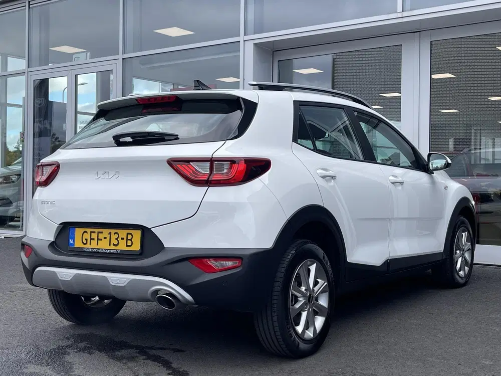 Kia Stonic 1.0 T-GDi MHEV DynamicLine Navigatie uit 2024, foto 7