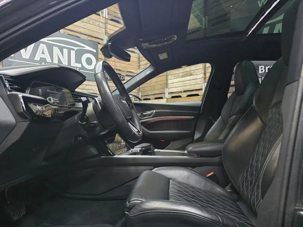 Audi e-tron S quattro 95 kWh 503PK Pano Leder Softclos uit 2022, foto 5