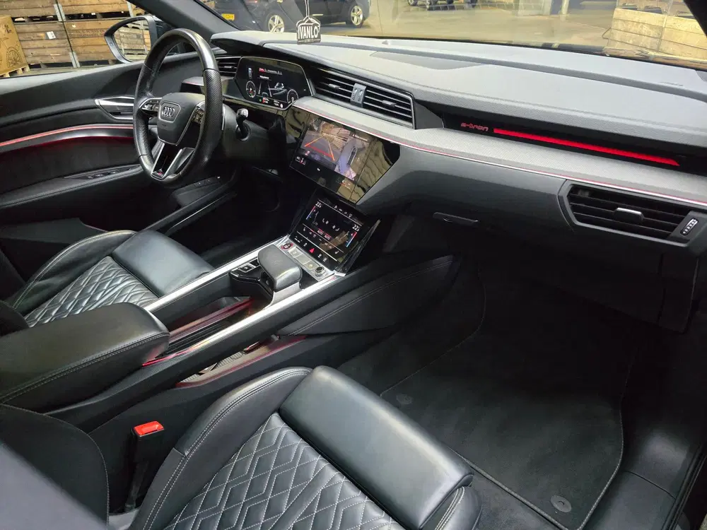 Audi e-tron S quattro 95 kWh 503PK Pano Leder Softclos uit 2022, foto 9