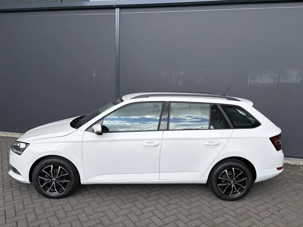 Skoda Fabia 1.0 TSI Ambition Airco uit 2022, foto 6
