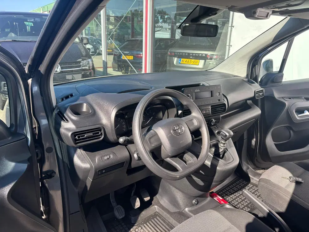Toyota Proace City 1.2 Turbo Cool Comfort uit 2020, foto 15