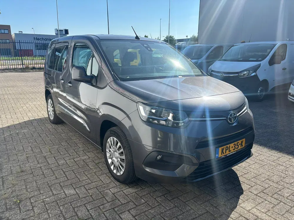 Toyota Proace City 1.2 Turbo Cool Comfort uit 2020, foto 3