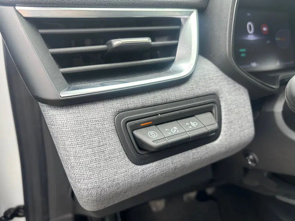Renault Clio 1.0 TCe 90 GPF evolution uit 2024, foto 13