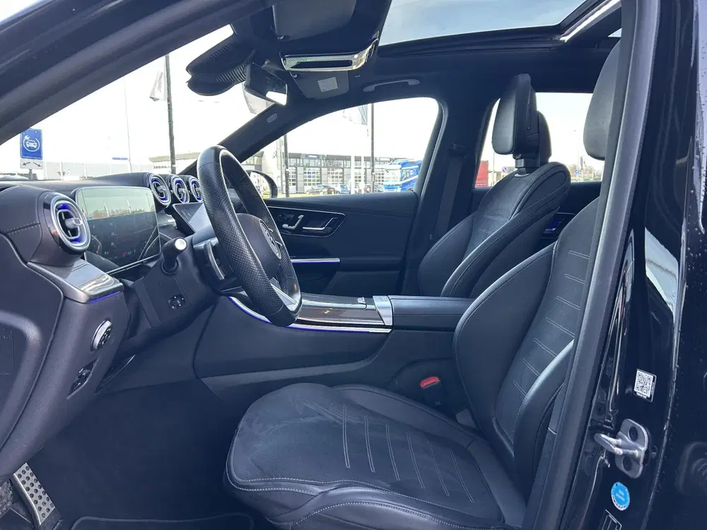 Mercedes-Benz GLC 300e 4MATIC AMG Line uit 2024, foto 7