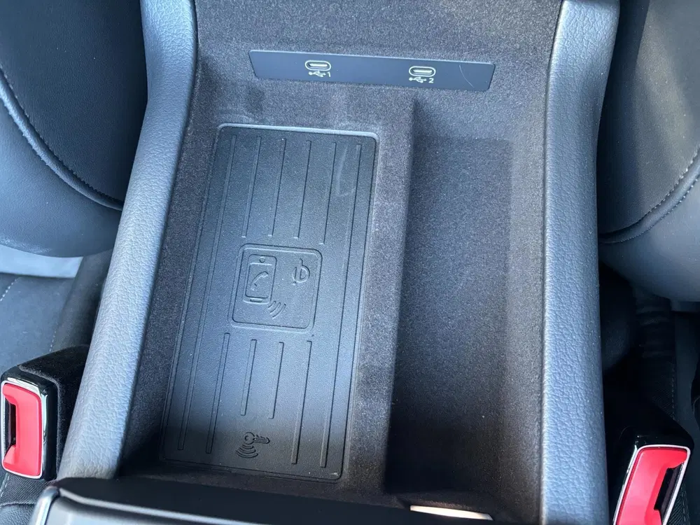 Audi A6 45 TFSI S-Line Pano uit 2024, foto 10