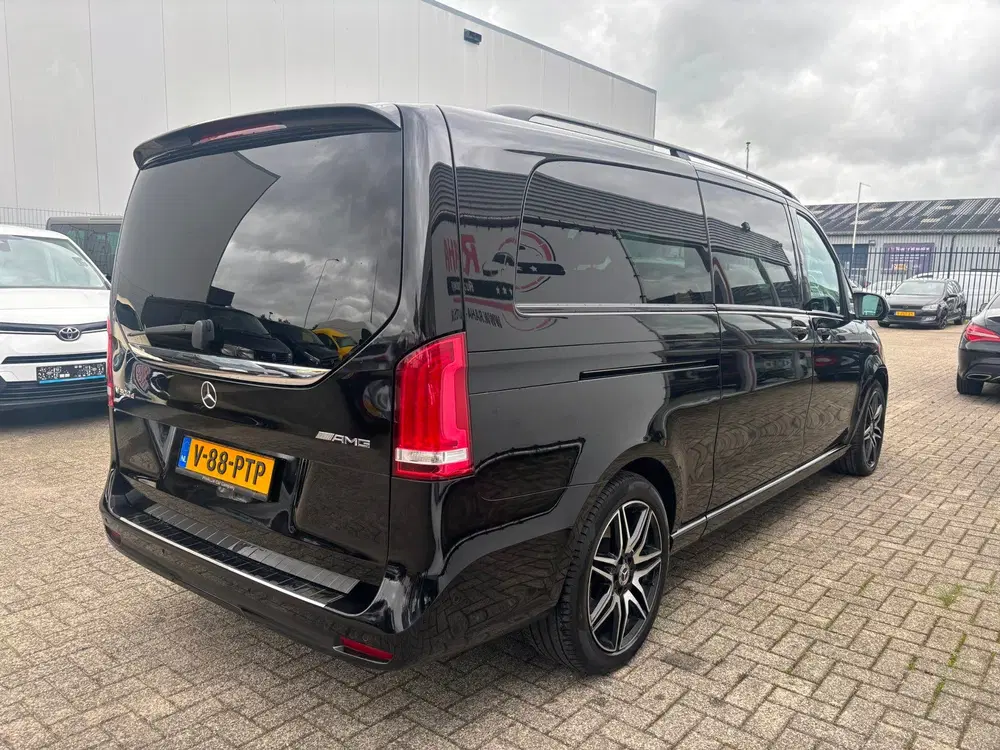 Mercedes-Benz V-Klasse 300d Extra Lang DC Avantgarde Edition uit 2022, foto 7