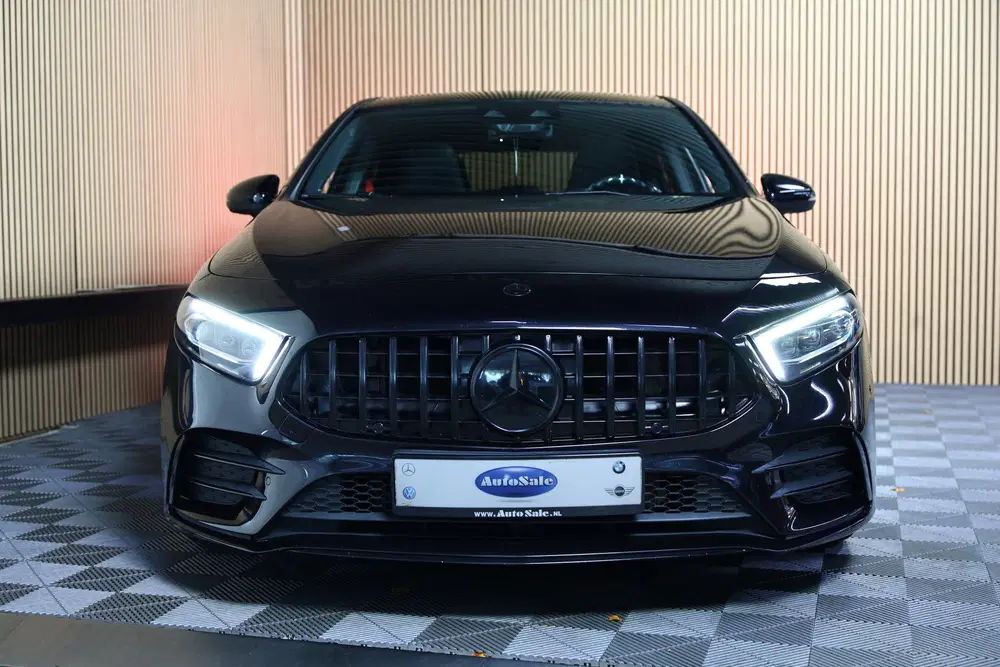 Mercedes-Benz A-Klasse AMG 35 4MATIC PANO NAVI CAMERA VIRTUA uit 2019, foto 11