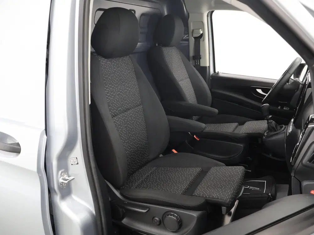 Mercedes-Benz Vito 114 CDI uit 2024, foto 10