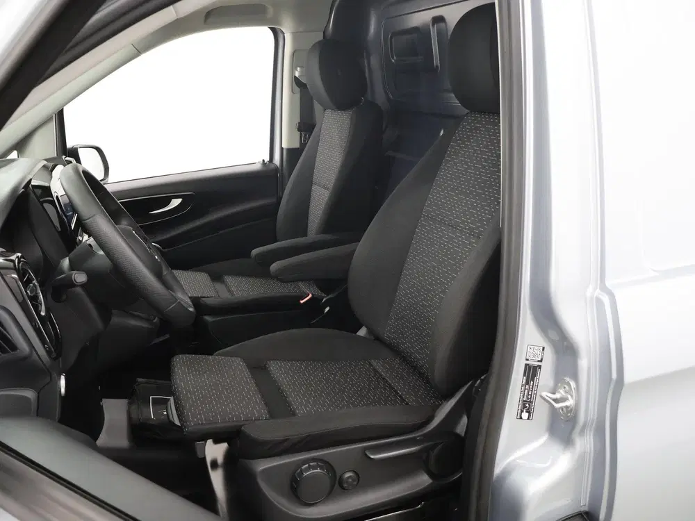 Mercedes-Benz Vito 114 CDI uit 2024, foto 8
