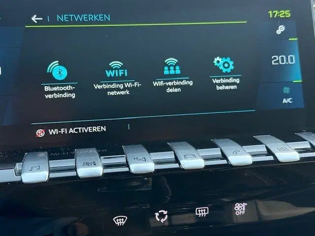 Peugeot 508 1.6 HYbride 225pk e-EAT8 GT-line panoramad uit 2022, foto 11