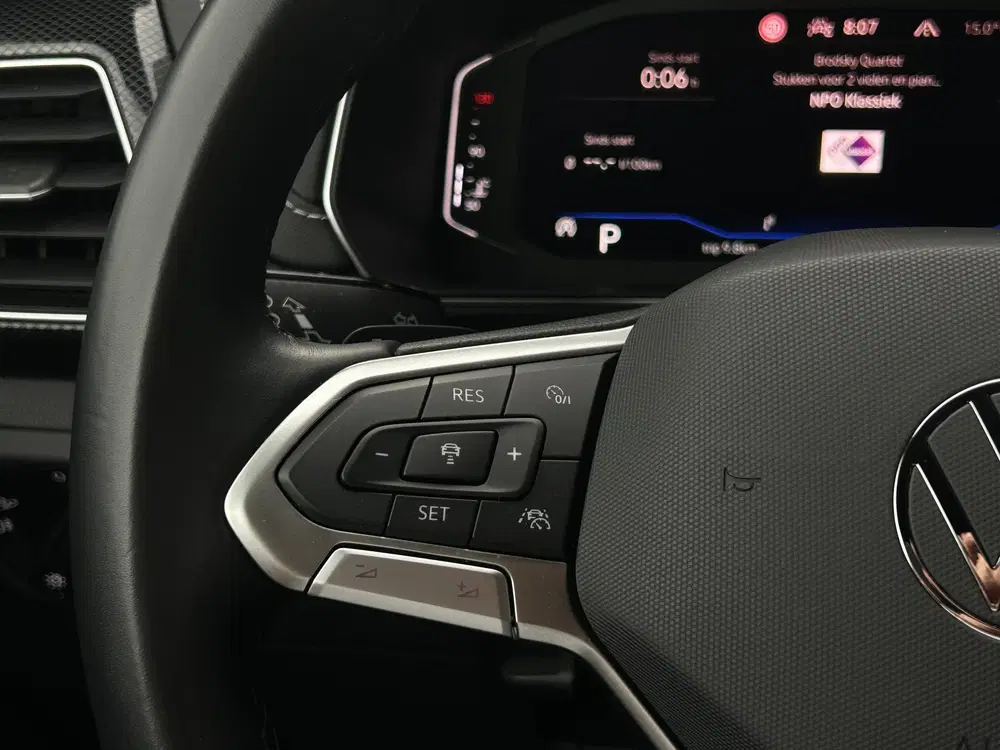 Volkswagen T-Cross 1.0 TSI R-Line Edition uit 2025, foto 5