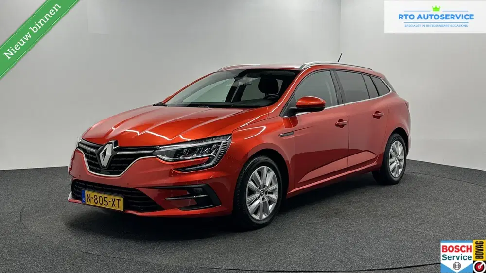 Renault Megane 1.3 TCe Business Zen 140PK CLIMA TREKH uit 2022