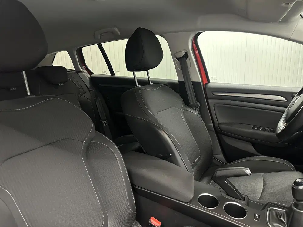 Renault Megane 1.3 TCe Business Zen 140PK CLIMA TREKH uit 2022, foto 14