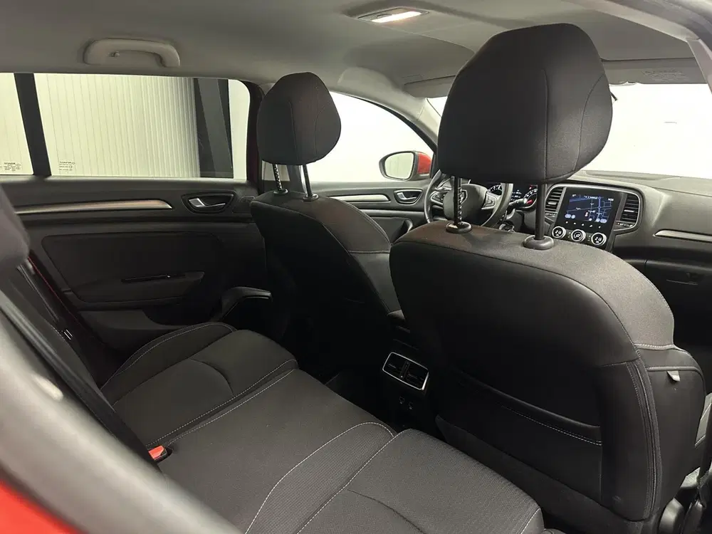 Renault Megane 1.3 TCe Business Zen 140PK CLIMA TREKH uit 2022, foto 15