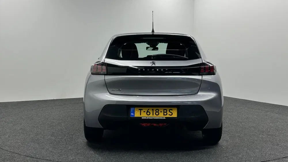 Peugeot 208 1.2 PureTech Active CARPLAY CRUISE. uit 2023, foto 10