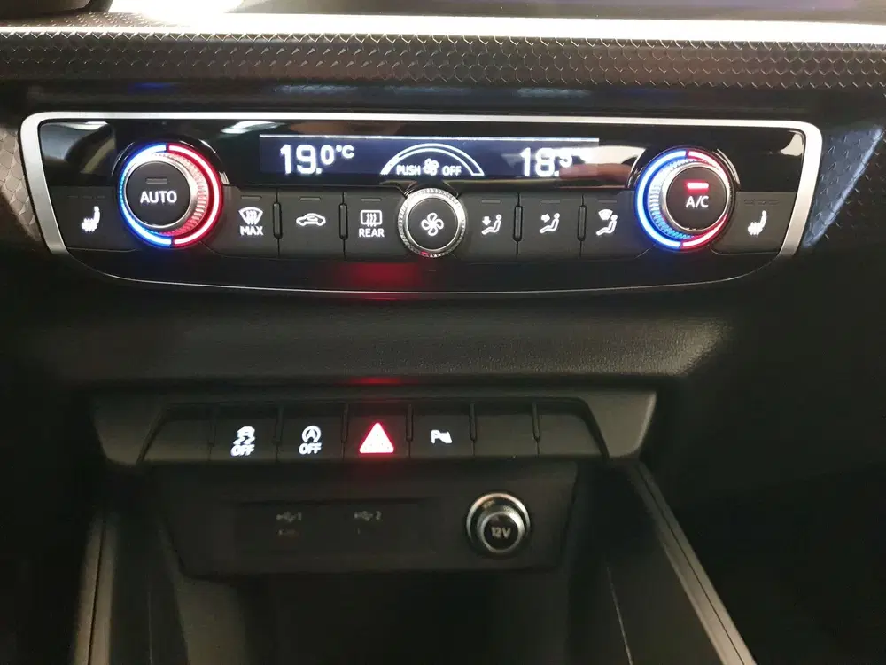 Audi A1 30 TFSI 110pk S-Tronic S-Line Cruise contr uit 2023, foto 13