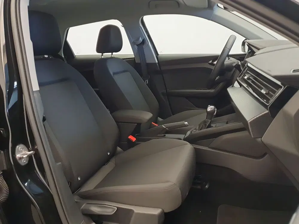Audi A1 30 TFSI 110pk S-Tronic S-Line Cruise contr uit 2023, foto 3