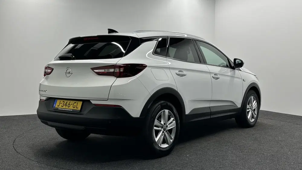 Opel Grandland 1.2 Turbo Business Edition AUTOMAAT CARPLA uit 2020, foto 2