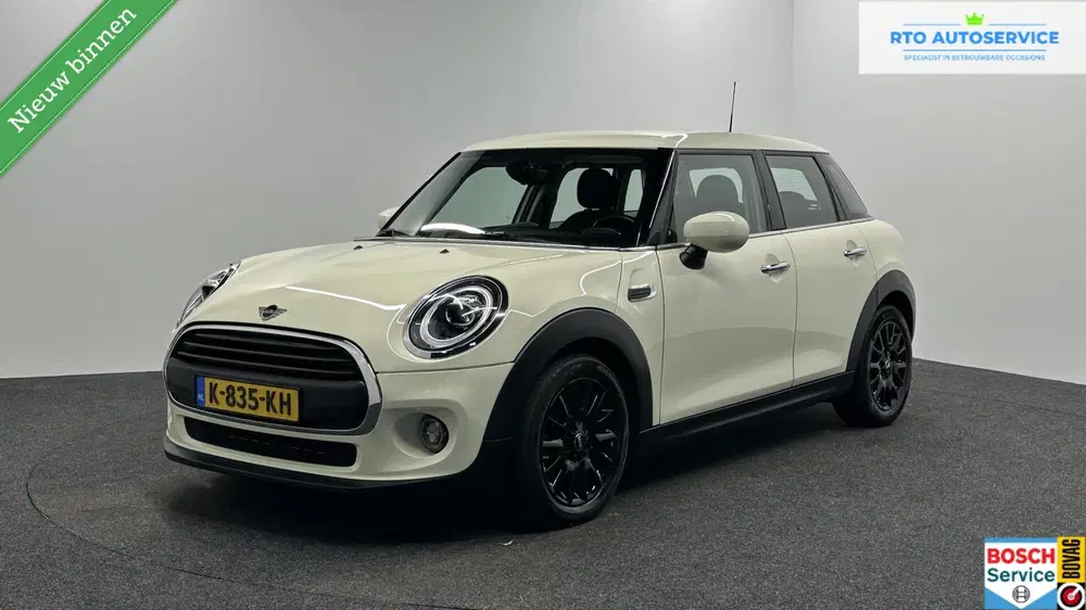 Mini Cooper 1.5 Cooper Business Edition NAVI LM CARPLA uit 2021