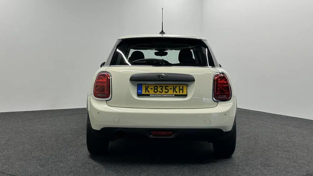 Mini Cooper 1.5 Cooper Business Edition NAVI LM CARPLA uit 2021, foto 7