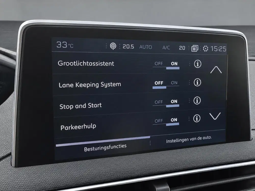 Peugeot 3008 1.2 PureTech GT Line NAVI uit 2019, foto 13