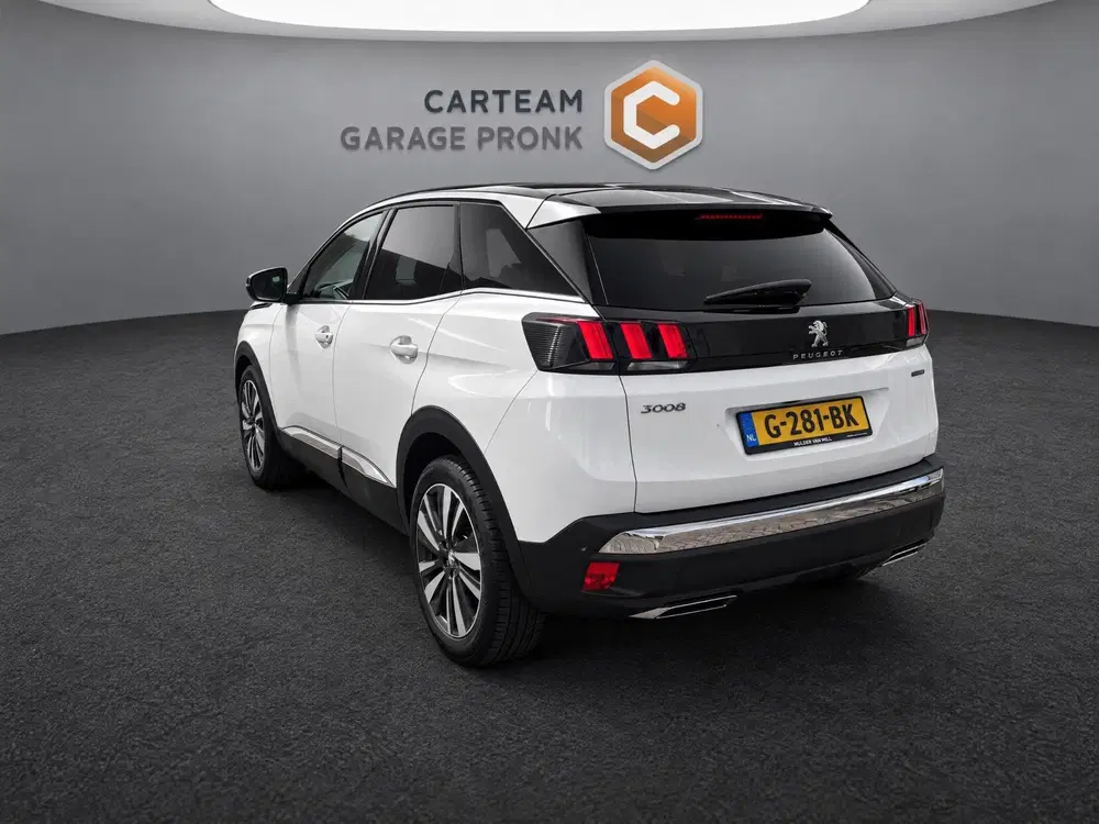 Peugeot 3008 1.2 PureTech GT Line NAVI uit 2019, foto 3
