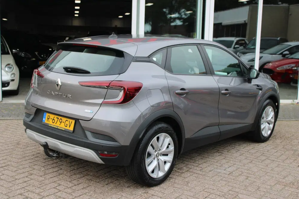 Renault Captur 1.6 E-Tech Hybrid 145 ECC uit 2022, foto 3