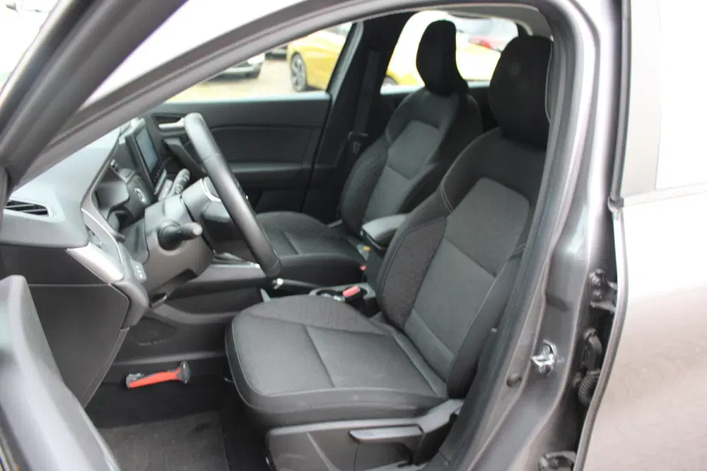 Renault Captur 1.6 E-Tech Hybrid 145 ECC uit 2022, foto 5