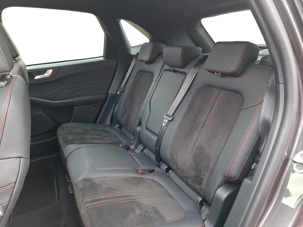 Ford Kuga 2.5 PHEV ST-Line X uit 2025, foto 11