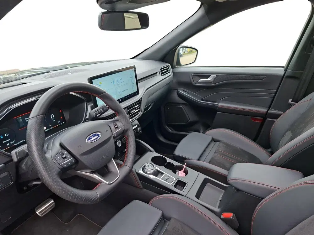 Ford Kuga 2.5 PHEV ST-Line X uit 2025, foto 12