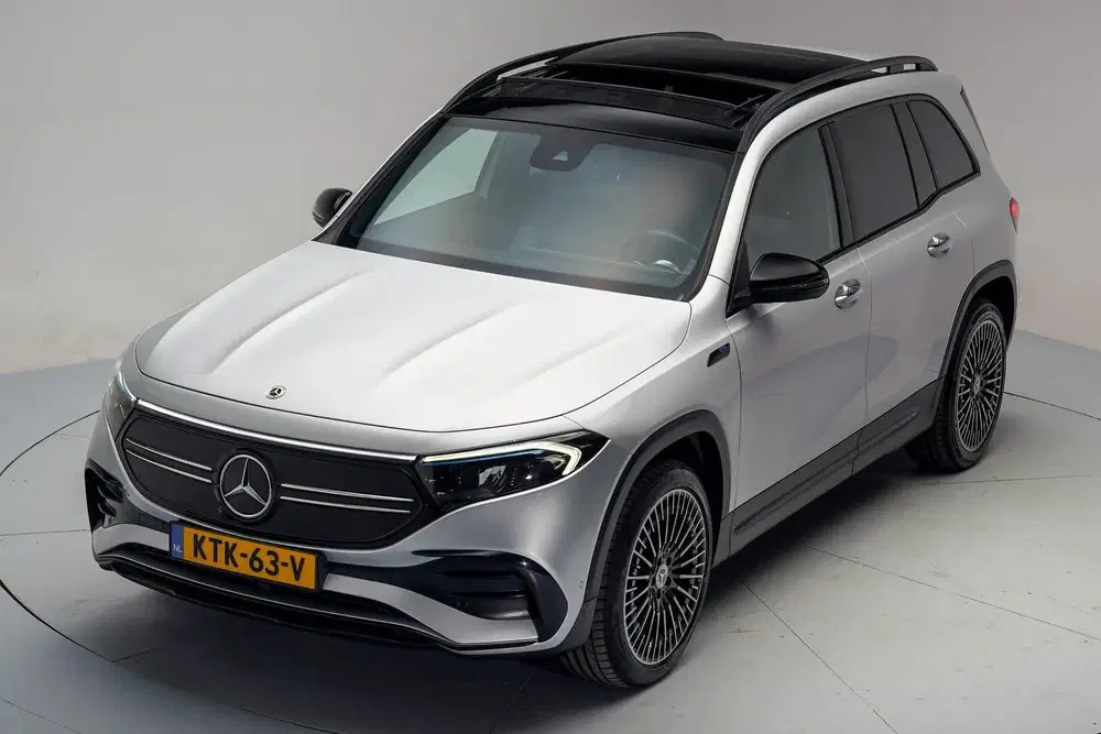 Mercedes-Benz EQB 300 4MATIC AMG Night [ SoH 91 uit 2022, foto 14