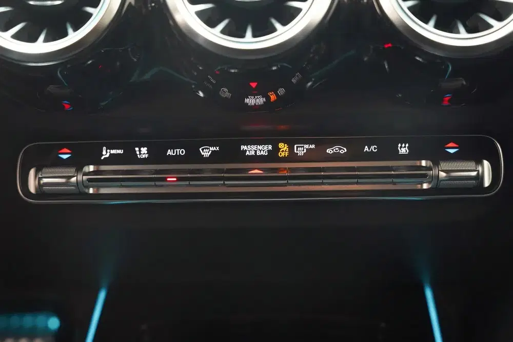 Mercedes-Benz EQB 300 4MATIC AMG Night [ SoH 91 uit 2022, foto 9