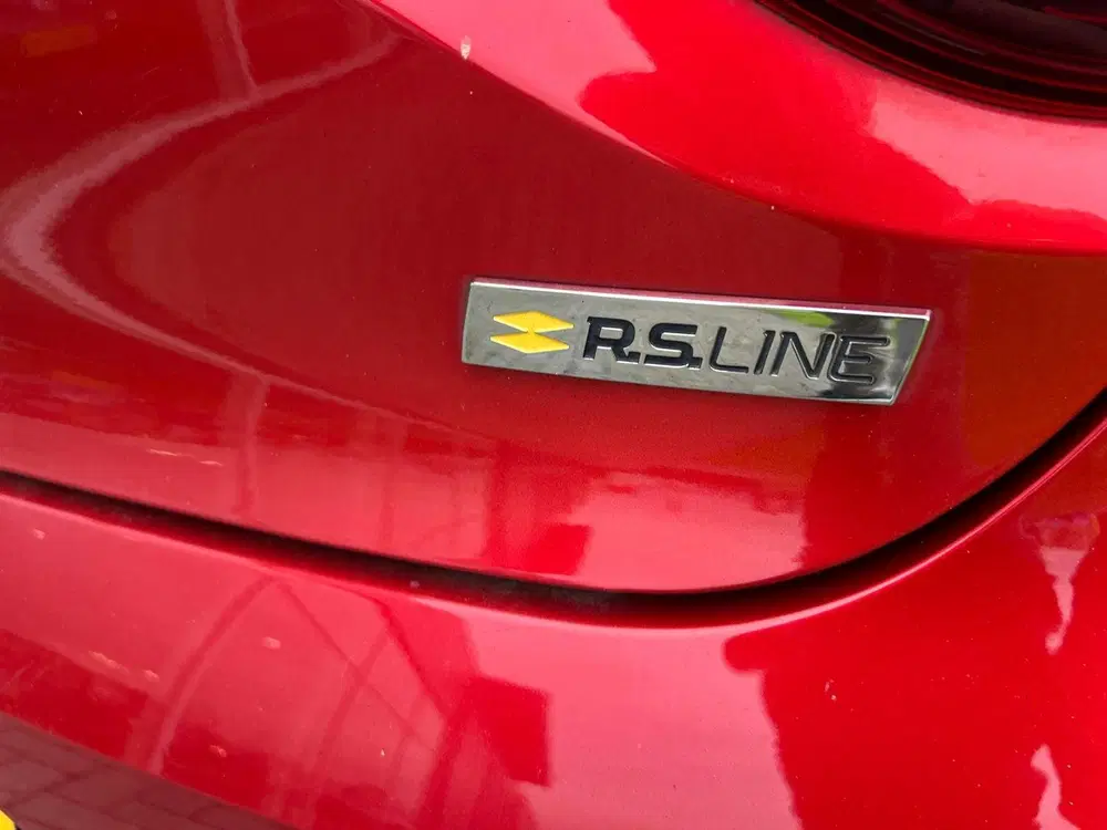 Renault Clio 1.3 TCe R.S. Line 1e EIG uit 2020, foto 3