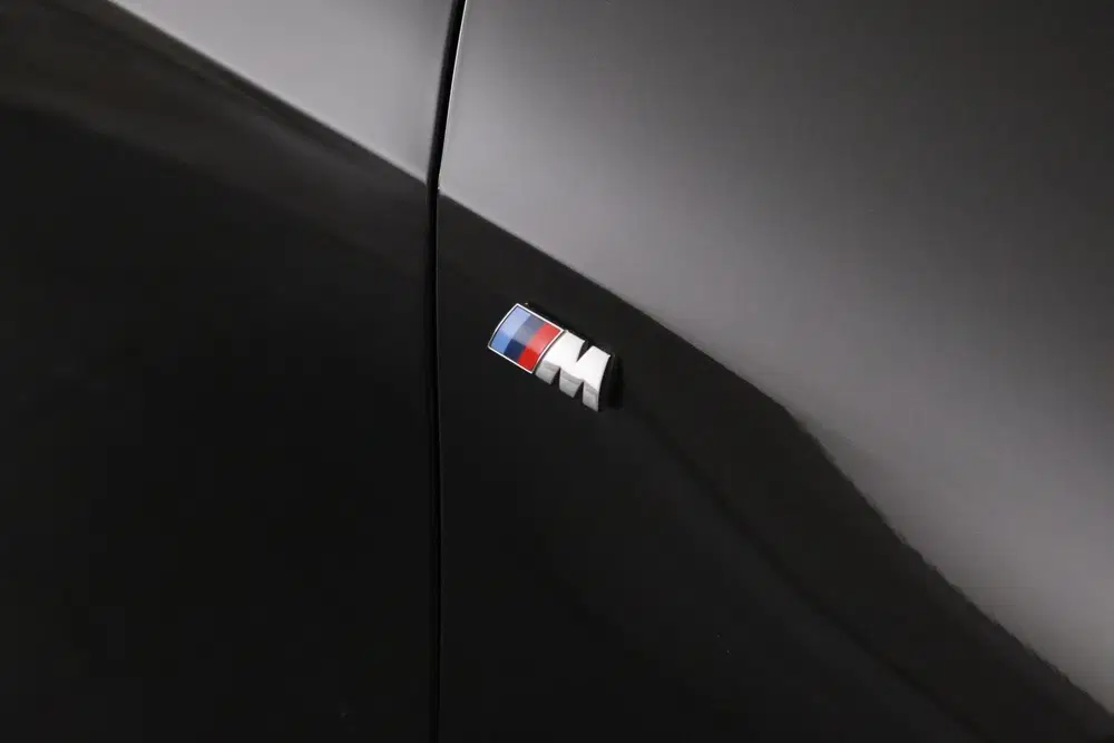 BMW 1-serie 118d High Executive M-sport HUD uit 2020, foto 12