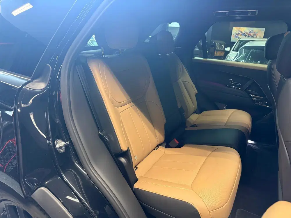 Land Rover Range Rover Sport 3.0 P460e Dynamic SE PHEV uit 2024, foto 3