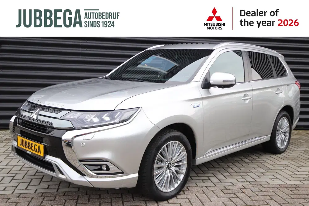 Mitsubishi Outlander 2.4 PHEV Instyle Opendak uit 2021