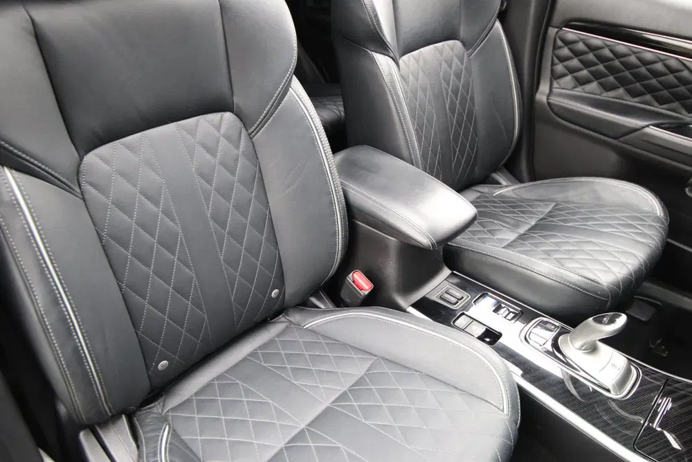 Mitsubishi Outlander 2.4 PHEV Instyle Opendak uit 2021, foto 3